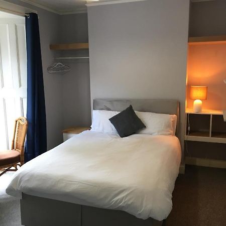 Budget Stay, Shared Guest House, R1 Mount Pleasant Hill Swansea Exterior foto