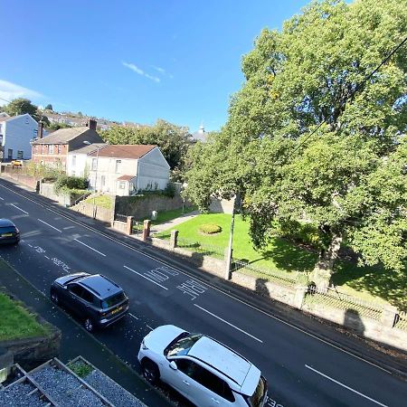 Budget Stay, Shared Guest House, R1 Mount Pleasant Hill Swansea Exterior foto