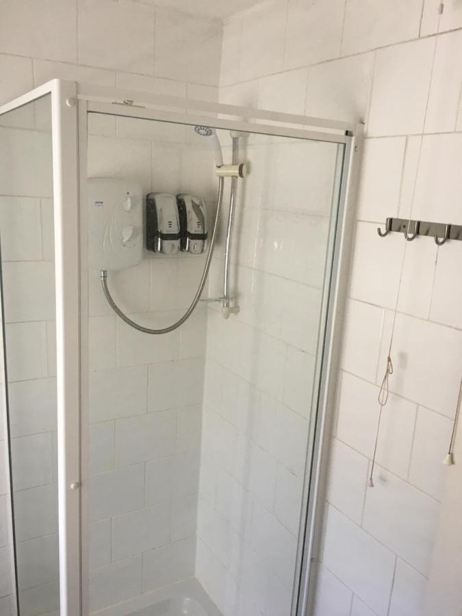 Budget Stay, Shared Guest House, R1 Mount Pleasant Hill Swansea Exterior foto