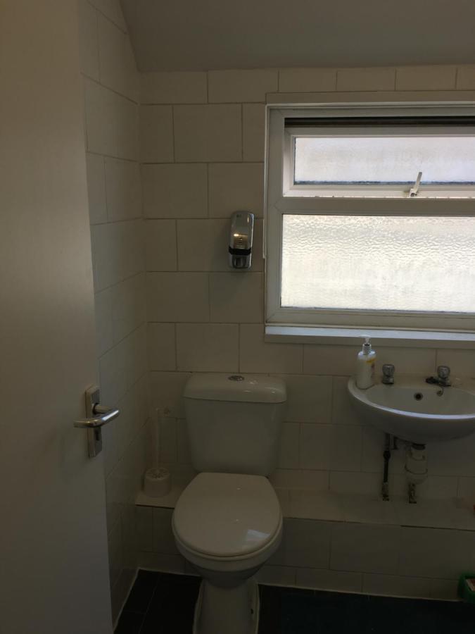 Budget Stay, Shared Guest House, R1 Mount Pleasant Hill Swansea Exterior foto